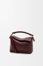 画像をギャラリービューアに読み込む, ※ 年に一度年末特価の期間限定！！※ 最も人気のある商品 LOEWE（ロエベ ）パズルバッグ スモールクラシックカーフ\期間限定/ TIME SALE
